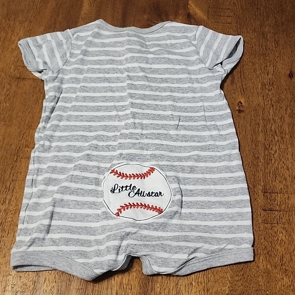 CARTERS DASDY'S TWAM BASEBALL ONEPIECE SHORTS OUTFIT SZ 9 MONTHS